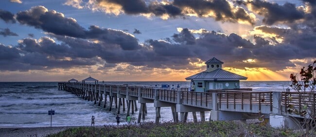 Building Photo - 109 Seashore Dr