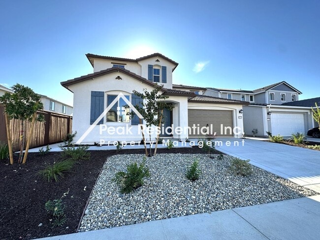 Building Photo - Brand New West Roseville 4bd/3.5ba with Se...