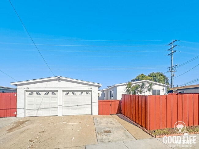 Building Photo - Fond Du Lac Ave