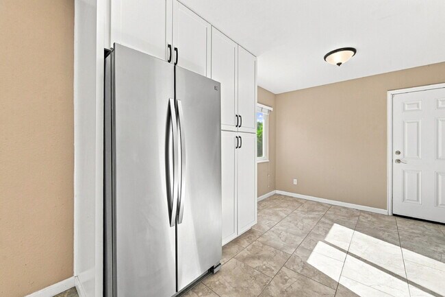 Building Photo - $2,345.95, 5-bed, 2.5-bathroom located in Colorado Springs with a fenced backyard.