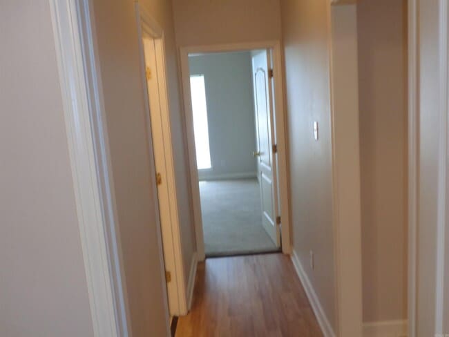 Building Photo - 5059 Silver Oak Dr