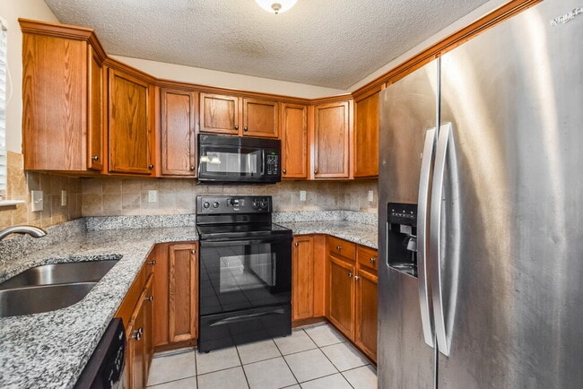 Building Photo - 4483 Shadow Glen Cove