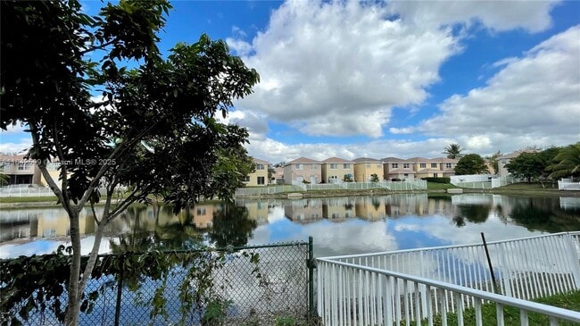 Primary Photo - 9259 NW 54th St