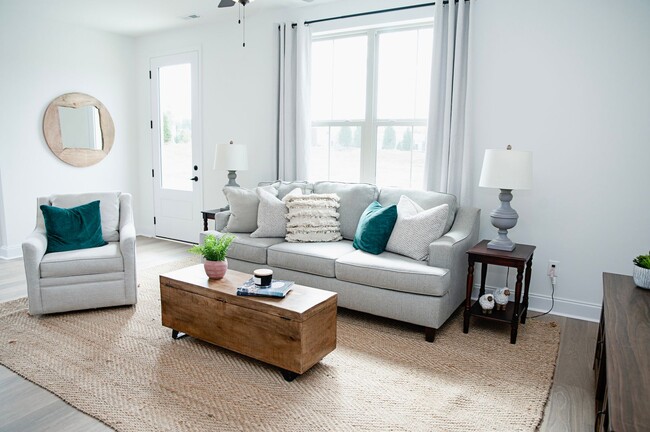 Building Photo - Beautiful 3-Bedroom Townhomes Await at Clover Ridge! Washer & Dryer included