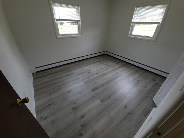 Bedroom 2 - 455 8th St