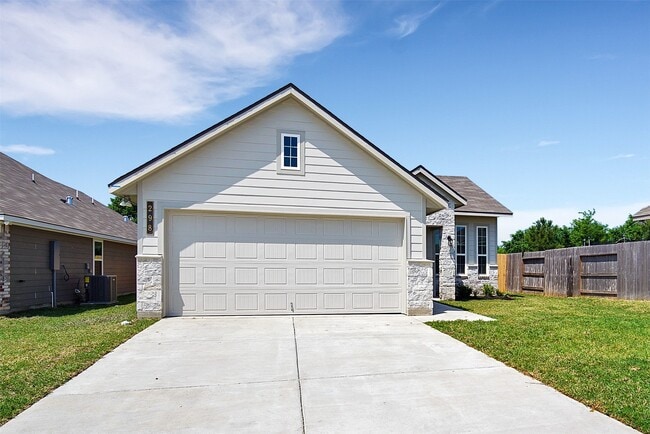 Building Photo - 298 Brock's Ln