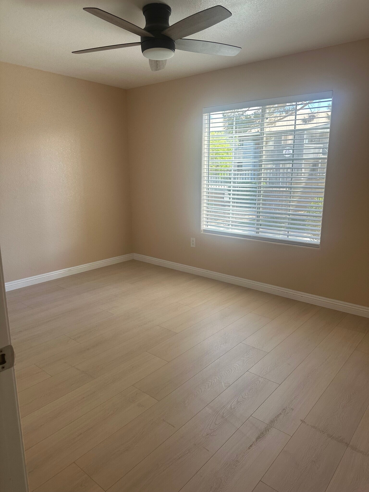 Building Photo - 2120 Ramrod Ave