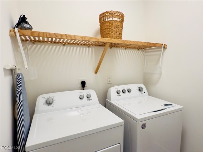 Building Photo - 5865 Shell Cove Drive