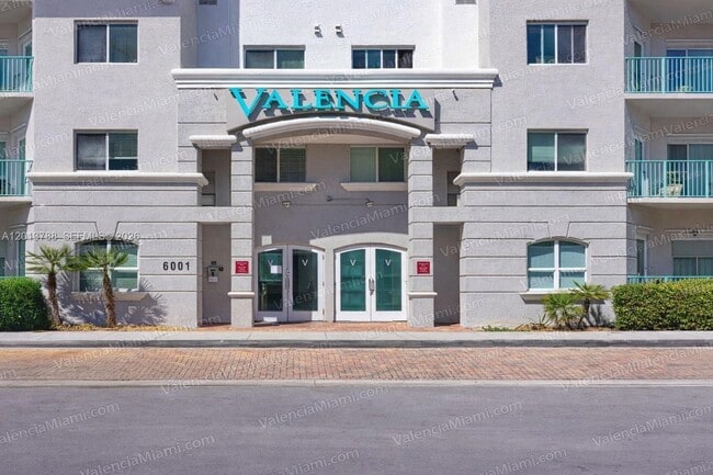 Building Photo - 6001 SW 70th St