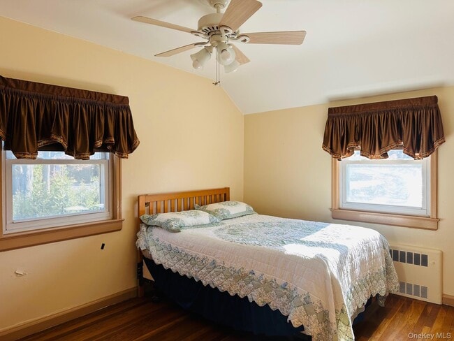 Building Photo - 11 Warton Pl