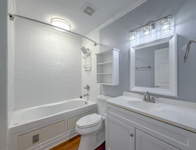 Building Photo - 3122 Pleasant Ct