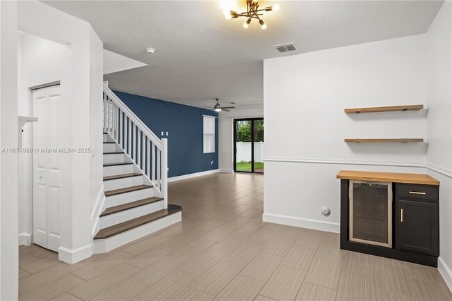 Building Photo - 4859 NW 55th Pl