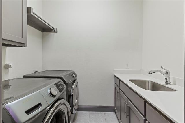 Building Photo - 1245 Harris Hawk Way