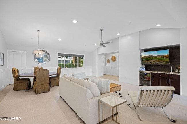 Building Photo - 3621 N Kachina Ln