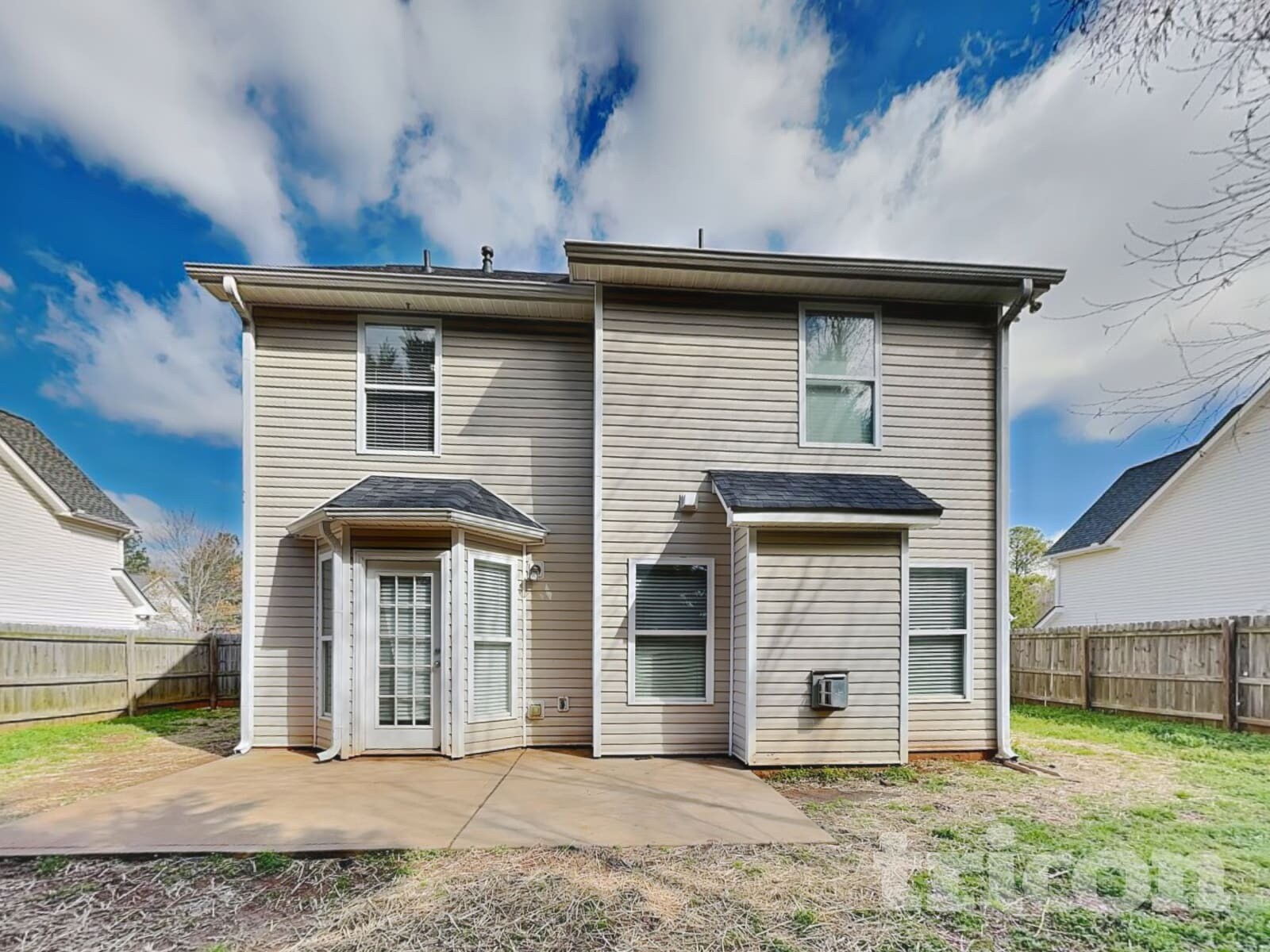 Building Photo - 111 Darbys Run Way