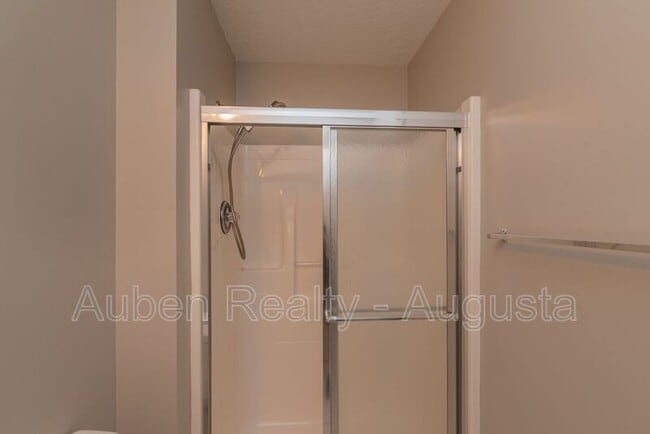 Building Photo - 312 Caldwell Cir