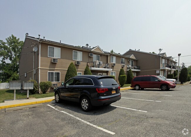Primary Photo - Harbor Court