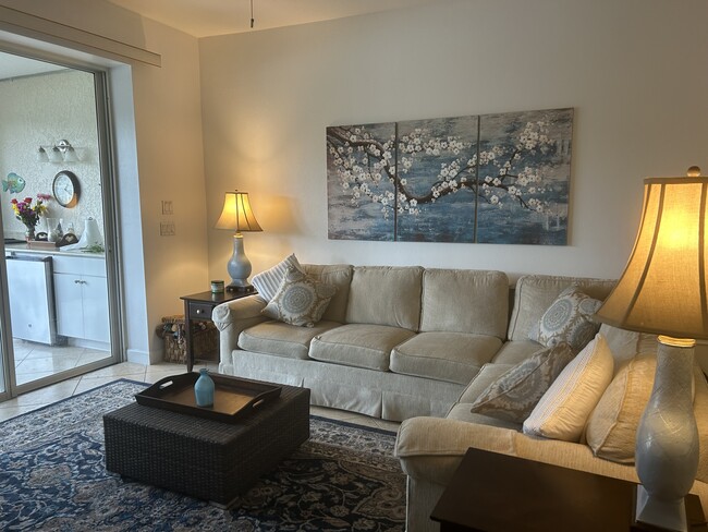 Building Photo - 2389 Hidden Lake Ct