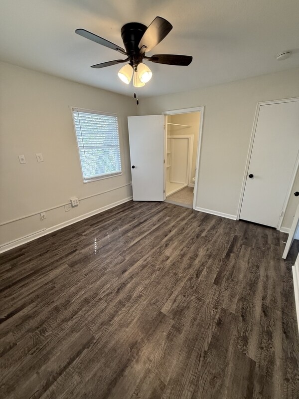 Building Photo - 1223 Redgate Ave