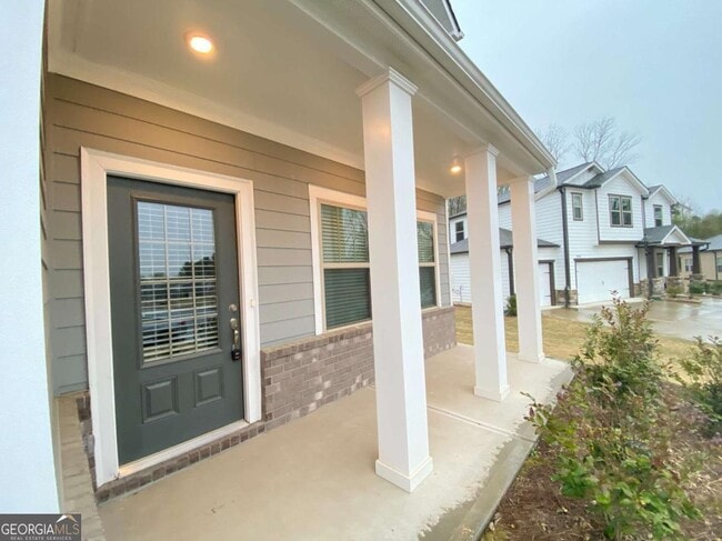 Building Photo - 3290 Summerpoint Crossing
