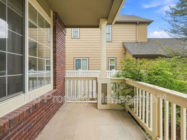 Building Photo - 130 Rock Bridge Ct