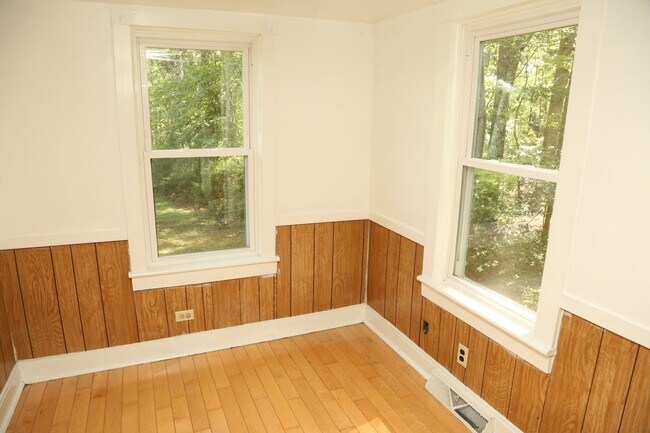 Building Photo - 124 Buck Mountain Rd