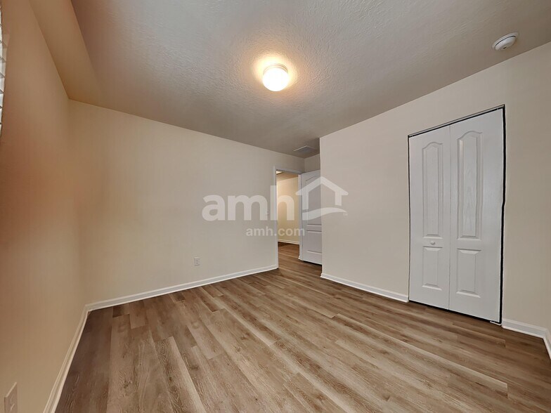 Building Photo - 3462 Lynn Ct