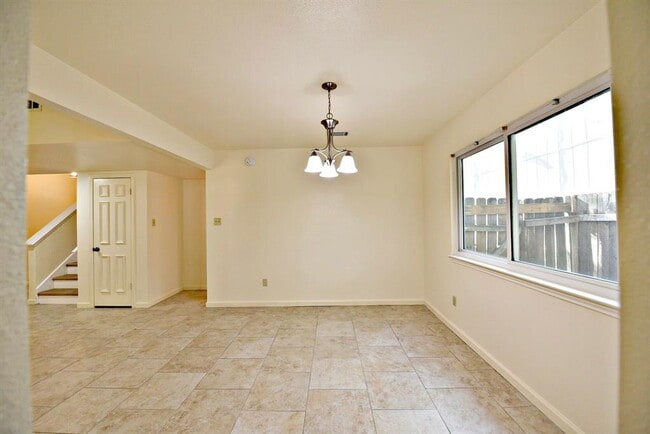 Building Photo - 6606 Hondo Bend