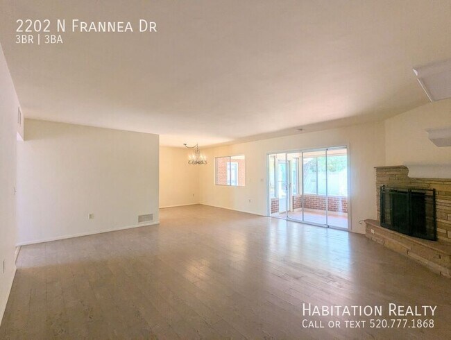 Building Photo - 2202 N Frannea Dr