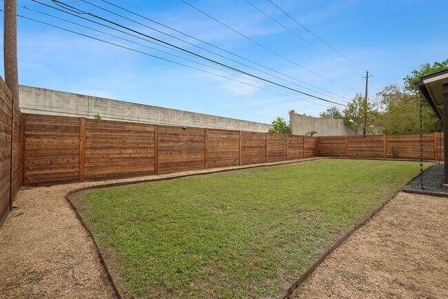 Building Photo - 5143 Ganymede Dr