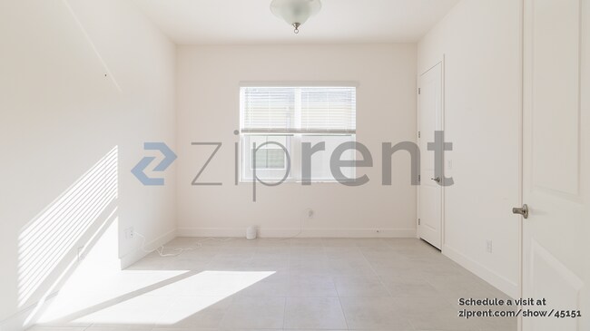 Building Photo - 32330 Mahogany Valley Dr