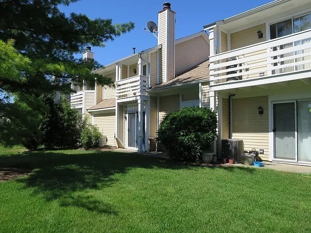 Building Photo - 1042 Courtland Dr