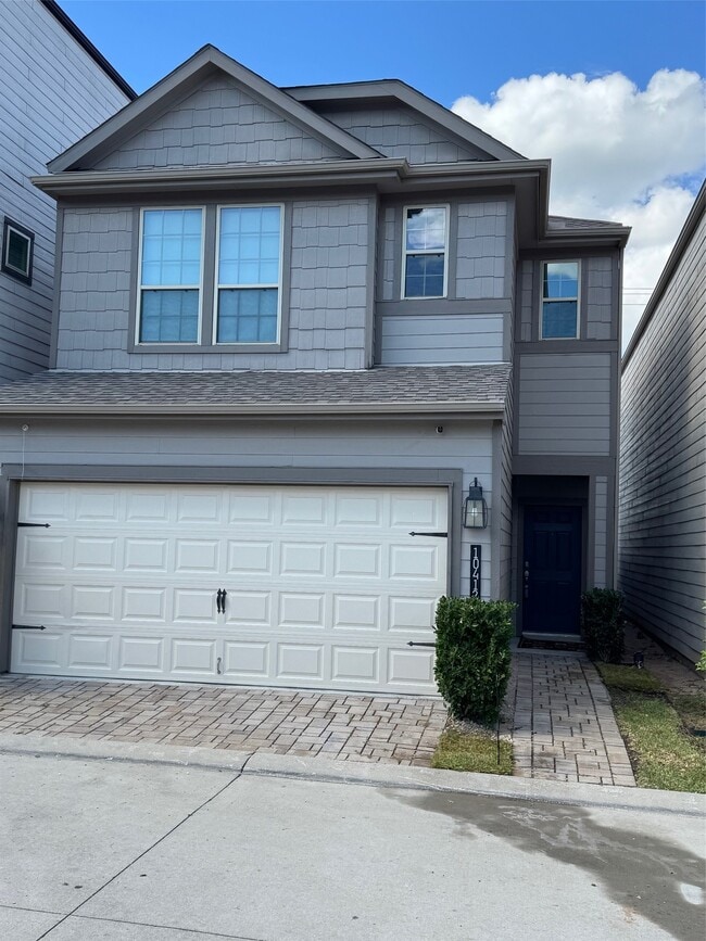 Building Photo - 10412 Marston Vineyard Dr