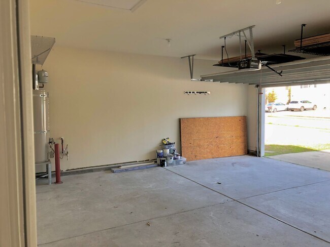 Building Photo - Single Family Home in Grand Oaks Plantation