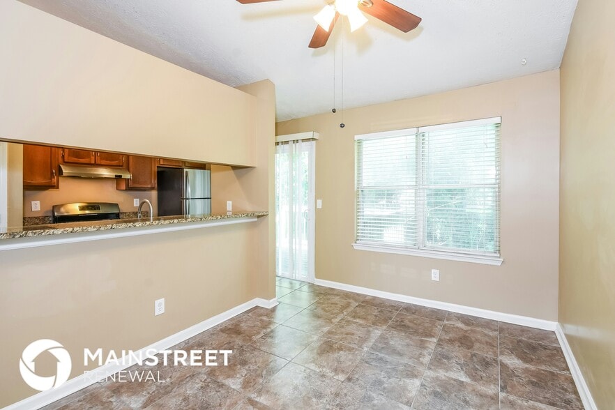 Building Photo - 1382 Inman Ct