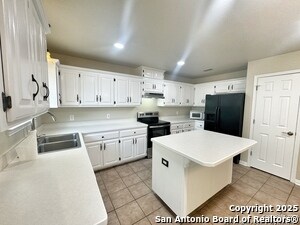 Building Photo - 2062 N Ranch Estates Blvd