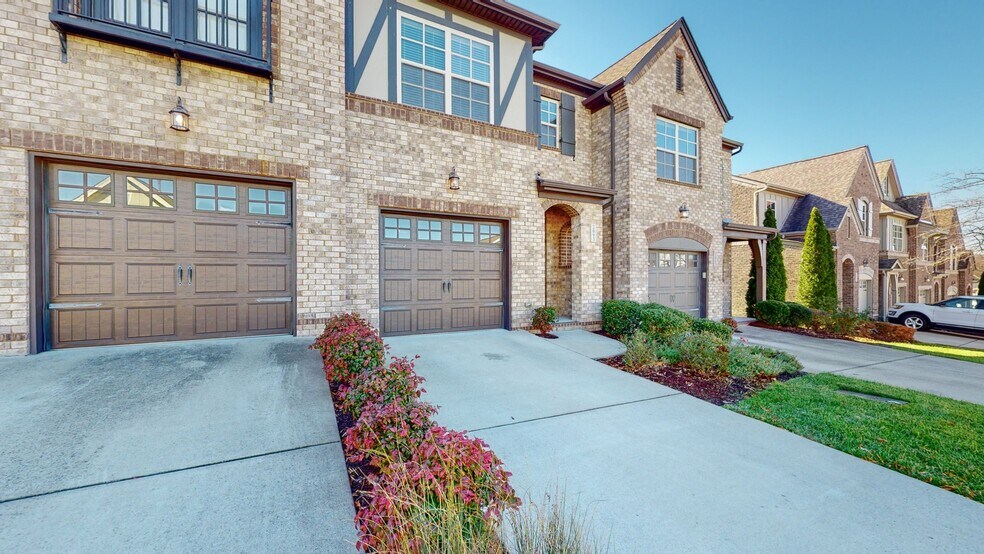 Building Photo - 2093 Newark Ln
