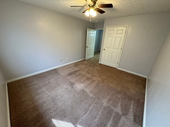 Building Photo - 416 Leighton Ave