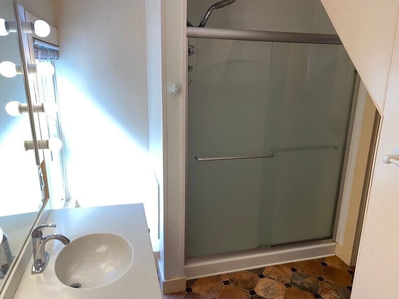 bathroom - 210 Center St