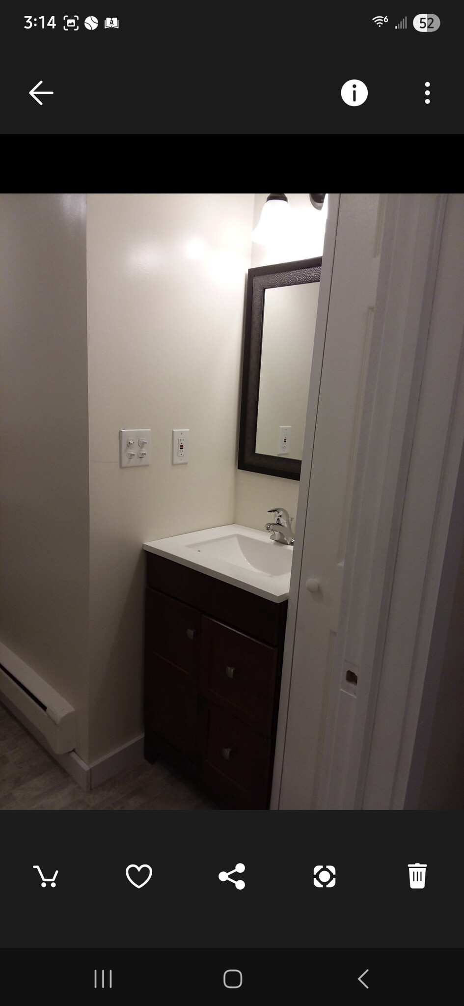 Bathroom - 49 Green Ave