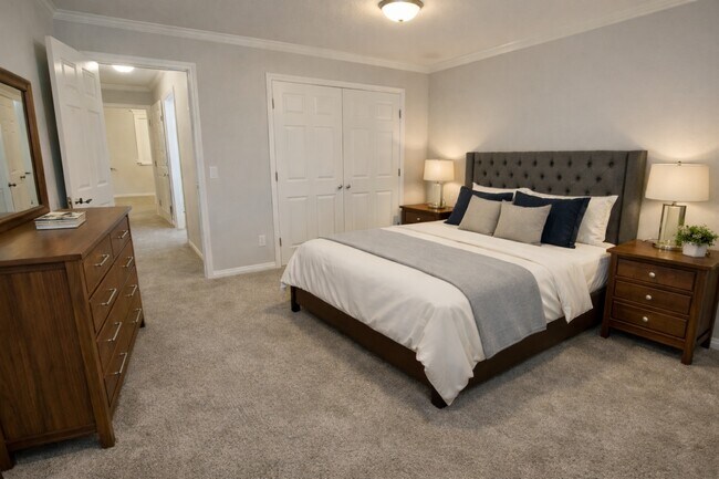 Building Photo - 720 E 1500 S