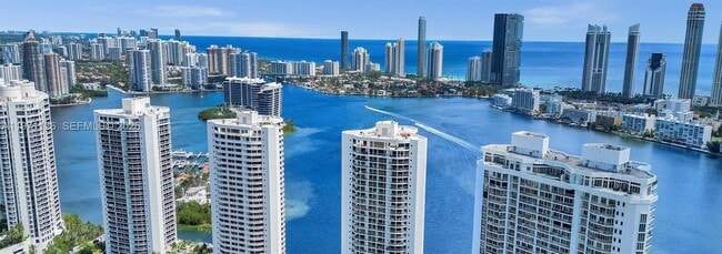 Building Photo - 1000 W Island Blvd