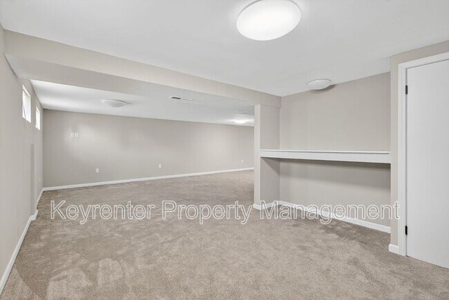 Building Photo - 220 Pheasant Point Blvd