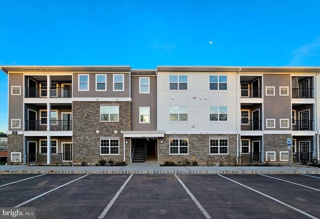Building Photo - 2107 Prince Hall Dr