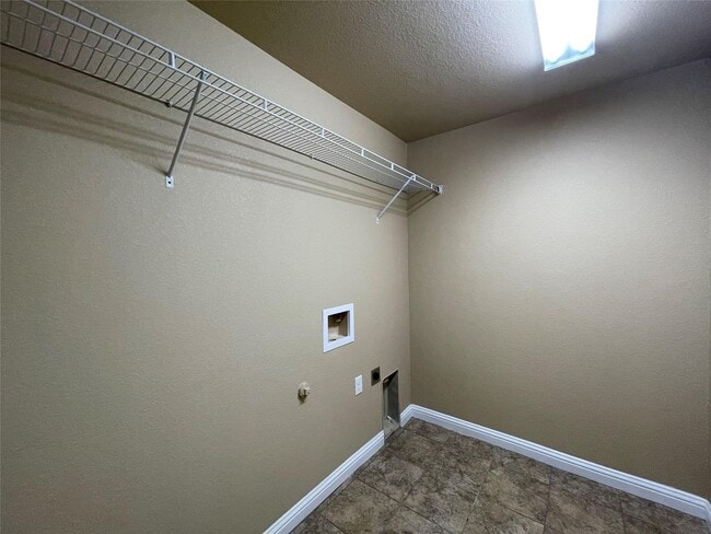 Building Photo - 3132 Weave Ct