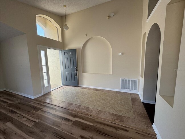 Building Photo - 4436 Middleburg Ct