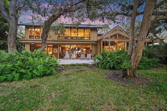 Building Photo - 3348 Old Oak Dr