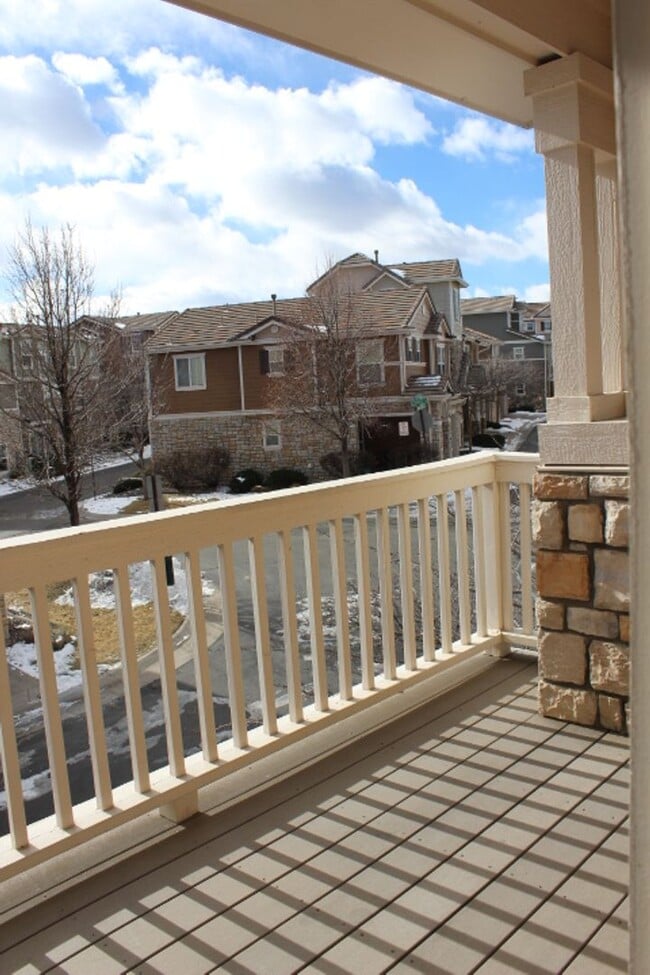 Building Photo - Stunning 3 BR/3 BA in Stockbridge At Meridian Community!