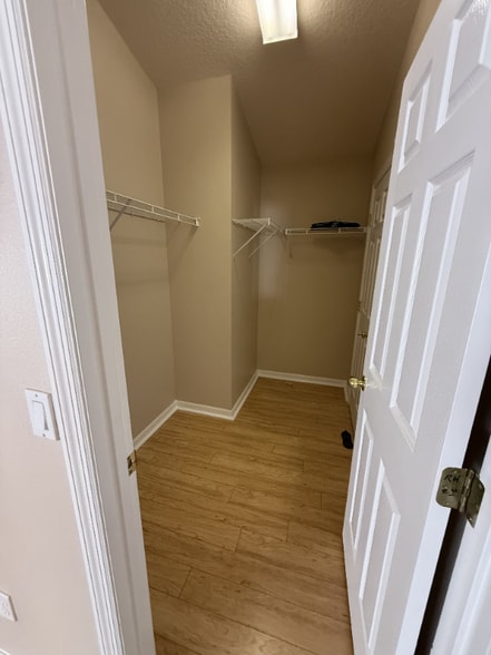 Building Photo - 908 Troon Cir