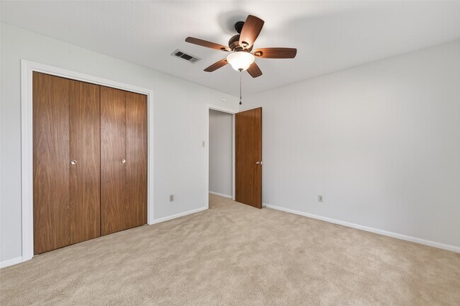 Building Photo - 3414 Lemon Tree Ln